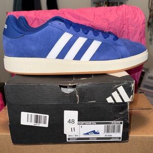 NWT Adidas Men’s Grand Court 00’s Size 11